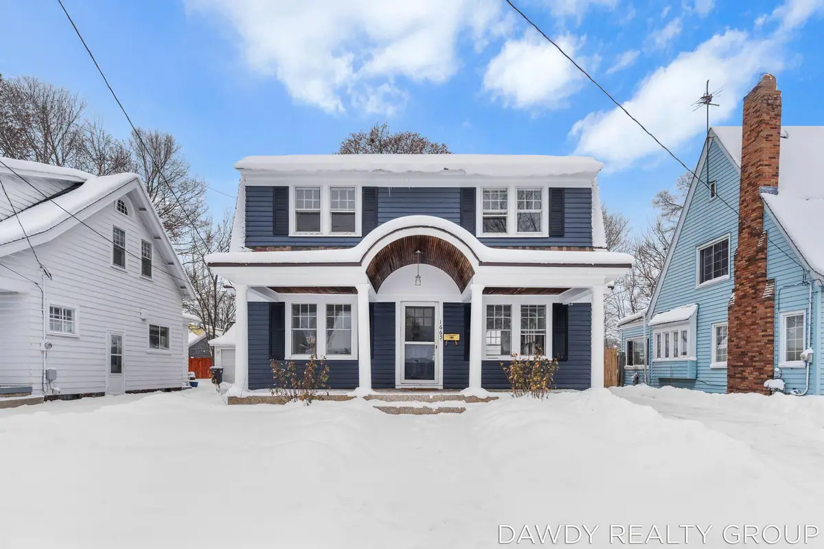 1665 Martindale Avenue Sw, Wyoming, MI 49509 - #1