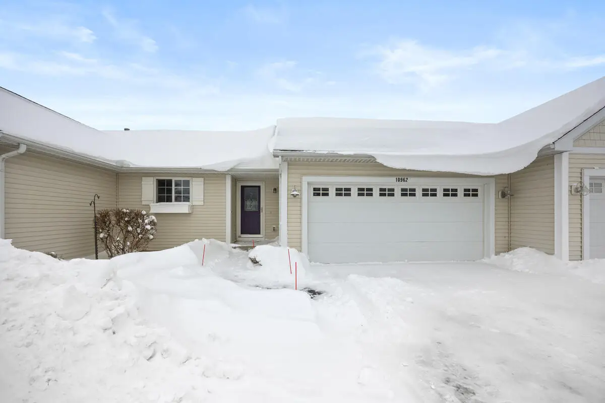 10962 Cranberry Court, Zeeland, MI 49464 - Image #1