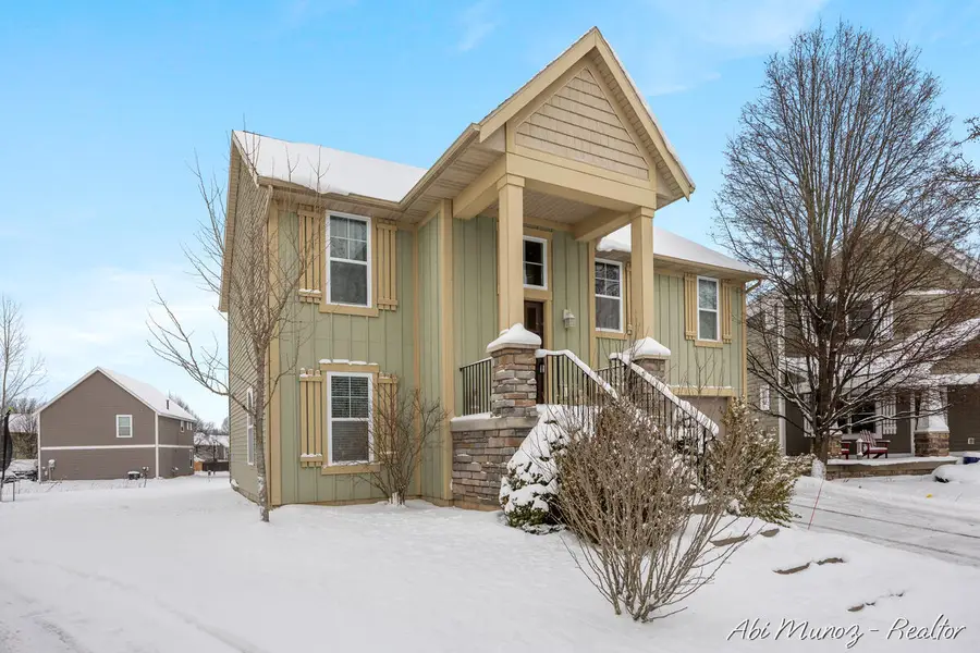 5123 Blazing Star Court Se, Kentwood, MI 49512 - #3