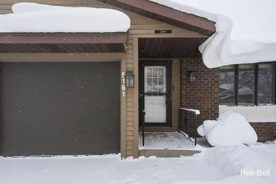 5161 Brant Court, Hudsonville, MI 49426 - Image #2