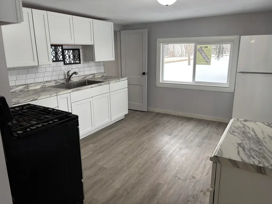 604 W Front Street, Burr Oak, MI 49030 - #3