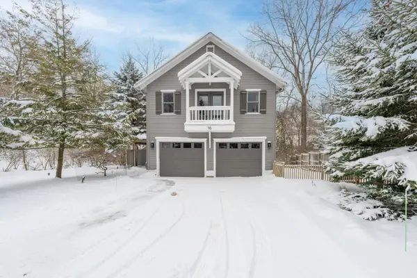 16 Park Street, Saugatuck, MI 49453