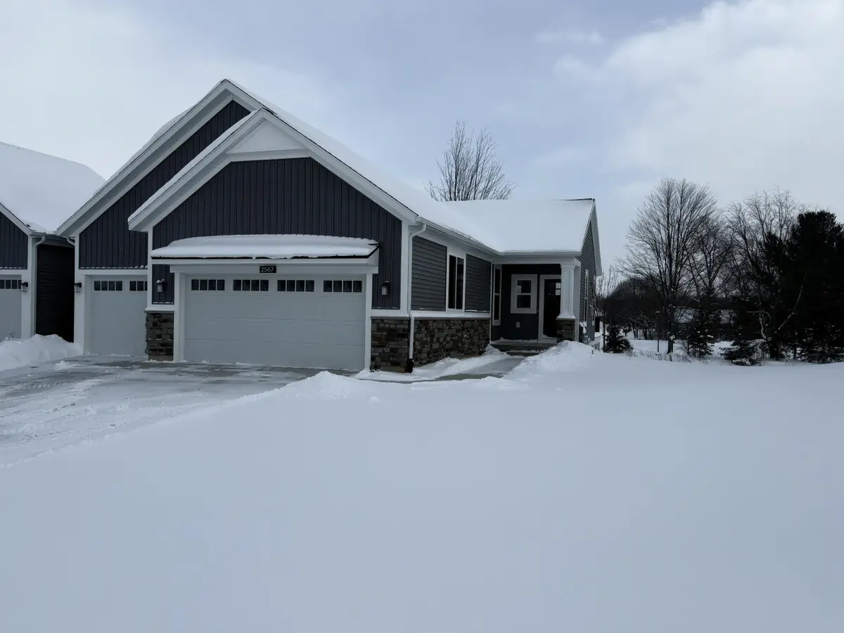 2567 Ravines Trail Drive Sw, Byron Center, MI 49315 - Image #1