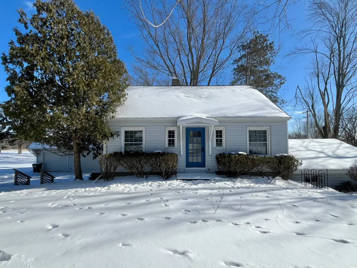 5949 Draper Road, Jackson, MI 49201 - #1