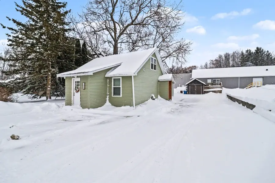 106 E Green Street, Scottville, MI 49454 - Image #2