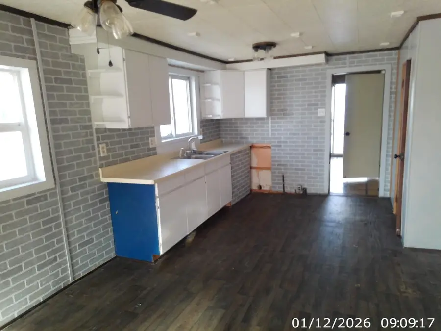 504 Wilbur Avenue, Brooklyn, MI 49230 - #2