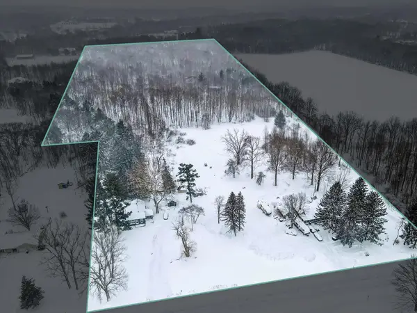 6036 136th Avenue, Saugatuck, MI 49453