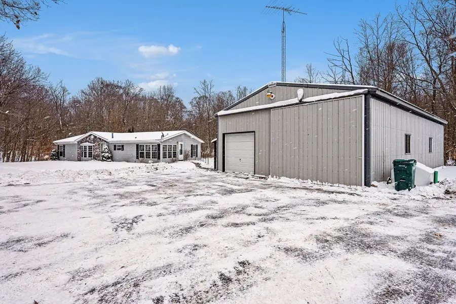 12251 Flowerfield Road, Marcellus, MI 49067 - Image #3