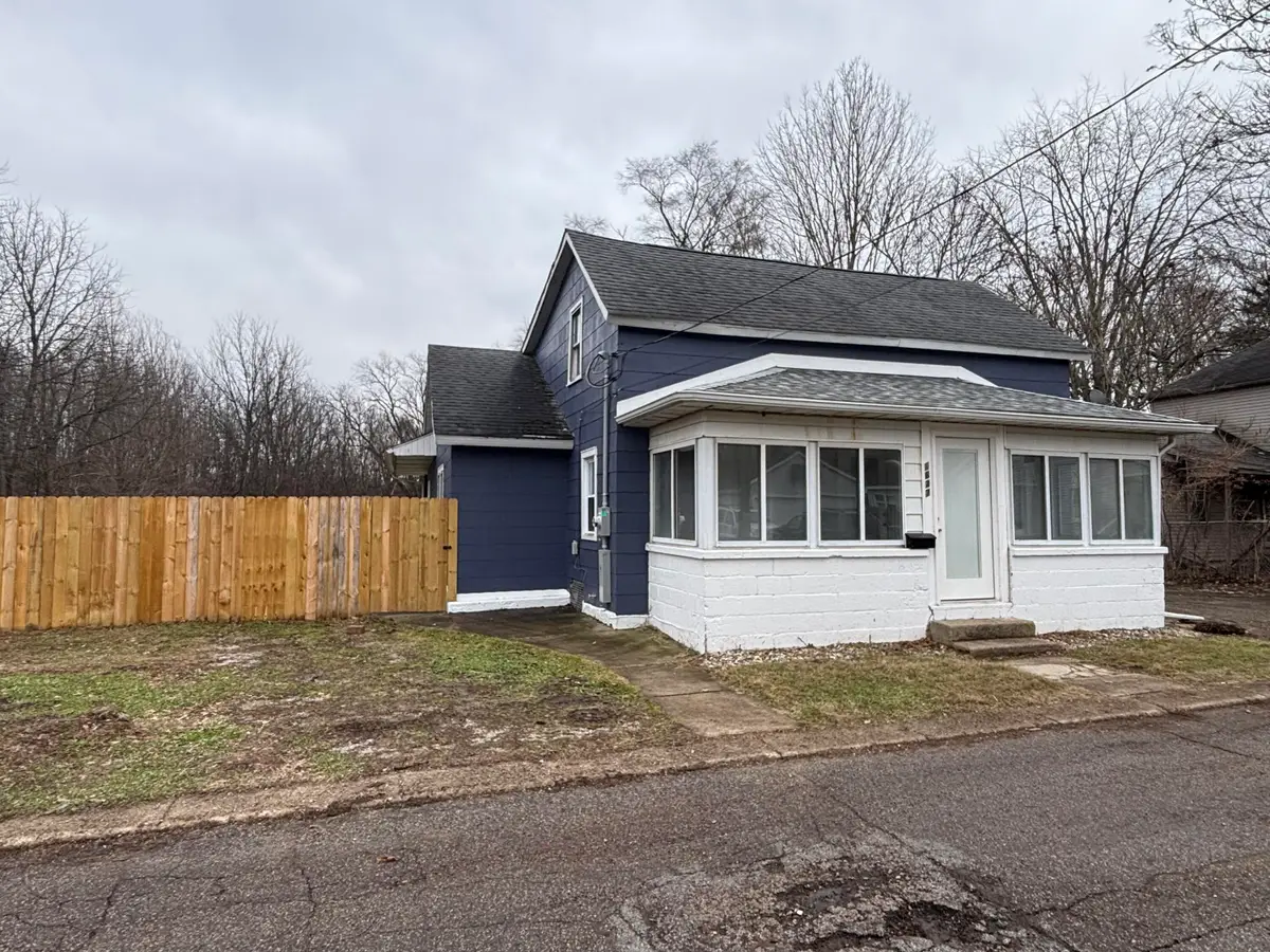 1627 N 12th Street, Niles, MI 49120 - #1