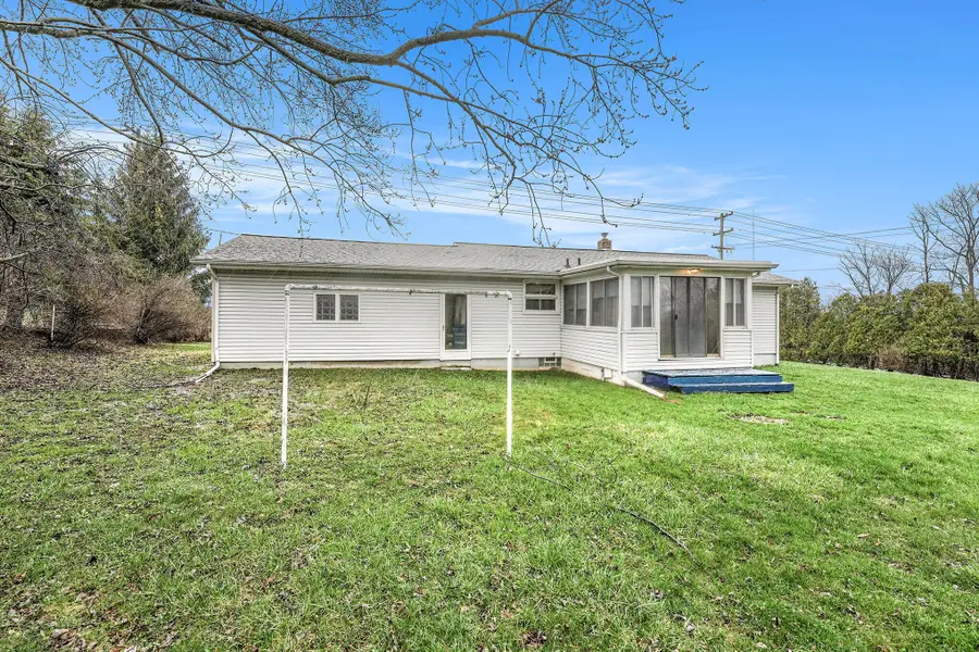 1324 4 Mile Road Nw, Grand Rapids, MI 49544 - Image #3