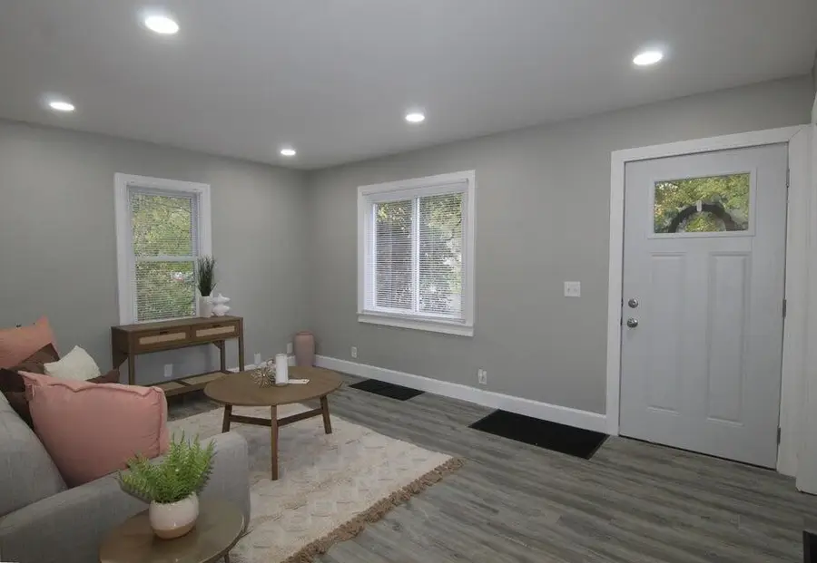 1726 Upland Drive, Kalamazoo, MI 49048 - Image #3