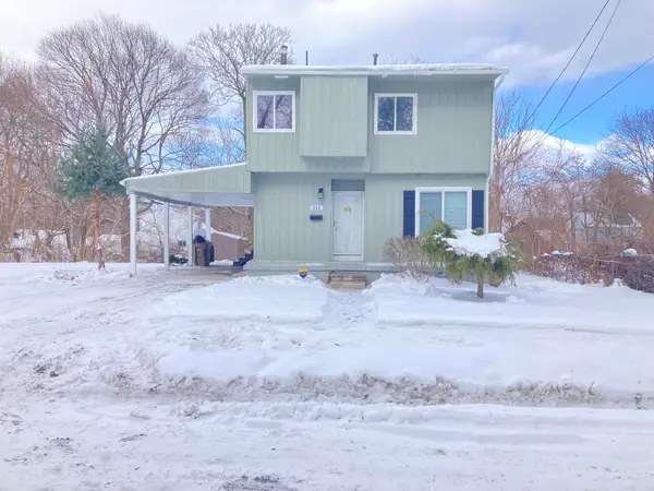 202 Fisher Avenue, Pontiac, MI 48341