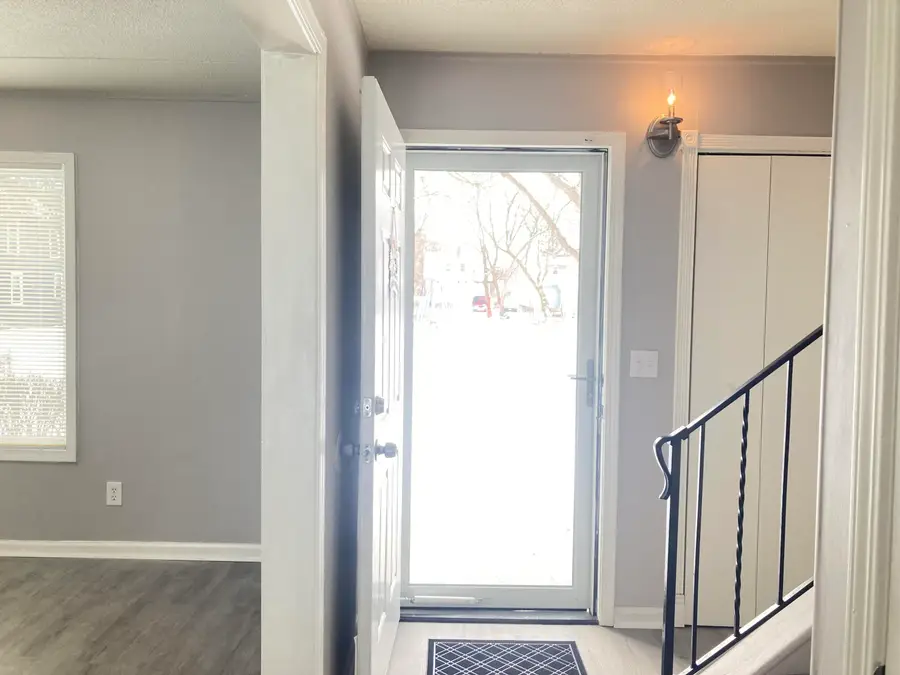 202 Fisher Avenue, Pontiac, MI 48341 - #2