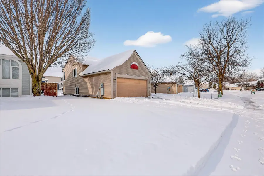 4507 Brookmeadow Drive Se, Kentwood, MI 49512 - #3