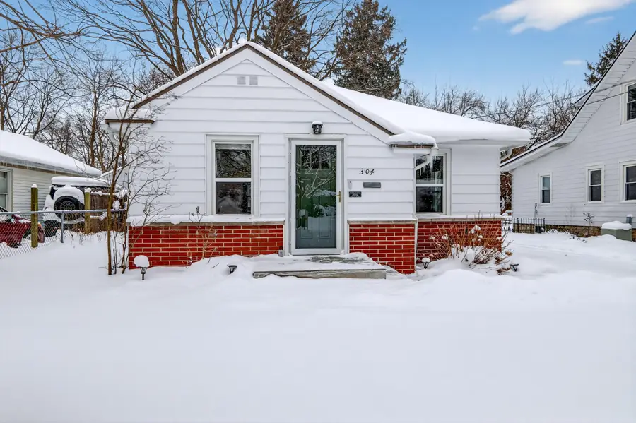 304 Fairfax Avenue, Kalamazoo, MI 49001 - Image #3
