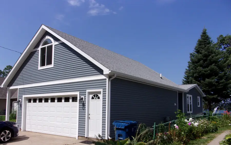 11178 E Shore Drive, Delton, MI 49046 - #2