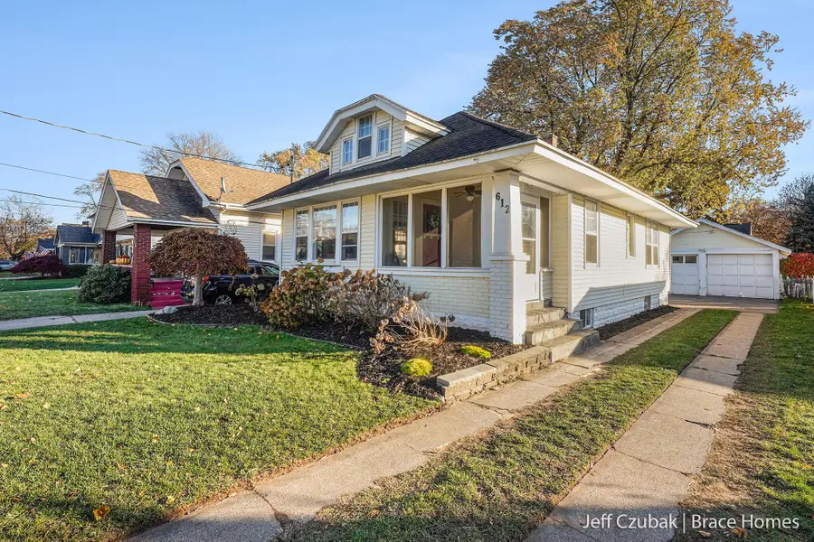 612 Deming Street Se, Grand Rapids, MI 49507 - Image #2