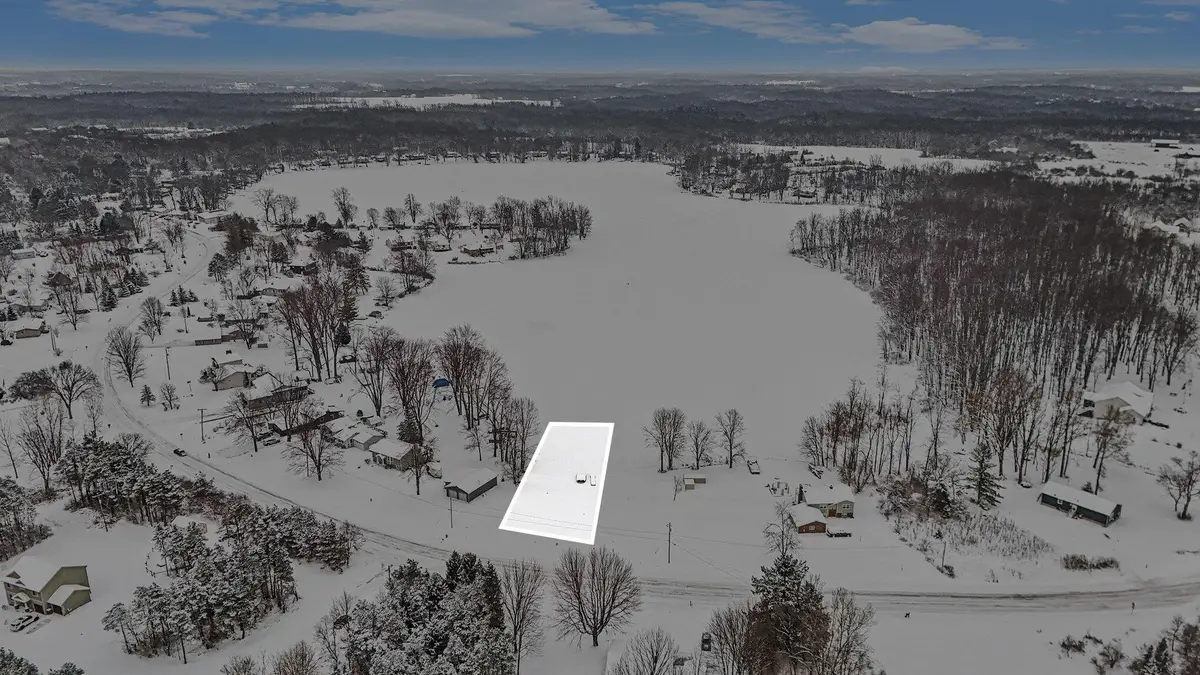 9772 10 Mile Road Ne, Rockford, MI 49341 - #1