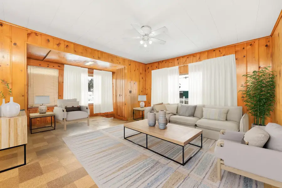 111 S Fountain Street, Marshall, MI 49068 - #3