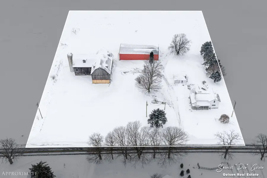 107 N Hawley Highway, Saranac, MI 48881 - #2