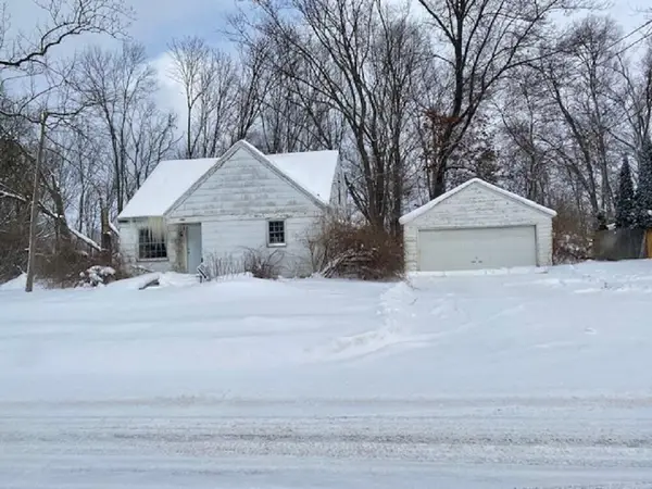 1517 Winters Drive, Portage, MI 49002