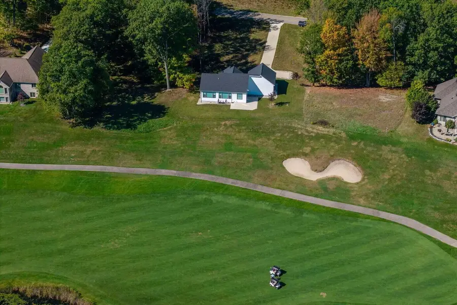 9428 Stonebridge Drive #11, Canadian Lakes, MI 49346 - #3