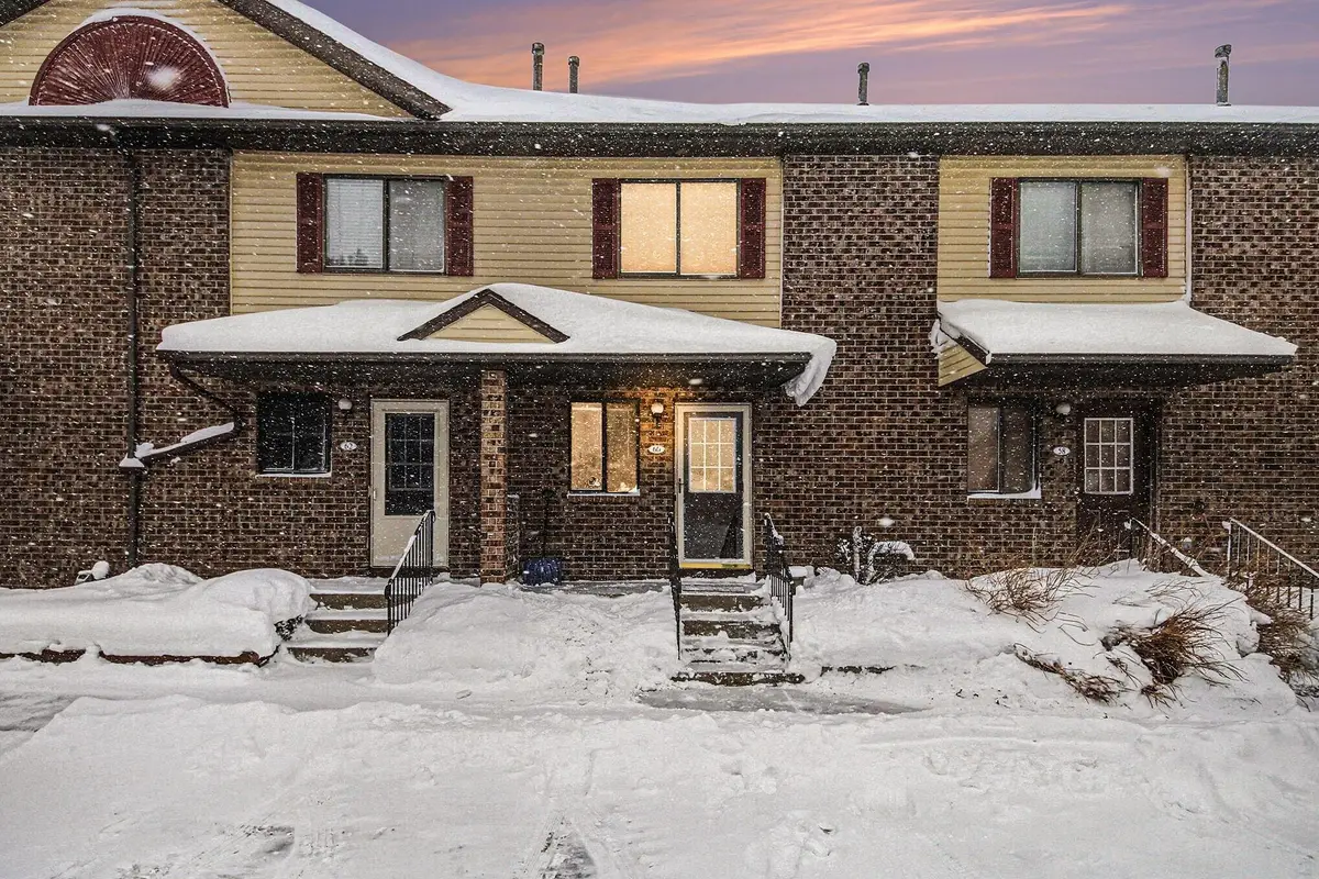 60 Carriage Lane Sw, Grand Rapids, MI 49548 - Image #1