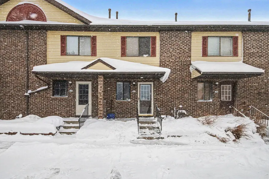 60 Carriage Lane Sw, Grand Rapids, MI 49548 - Image #2