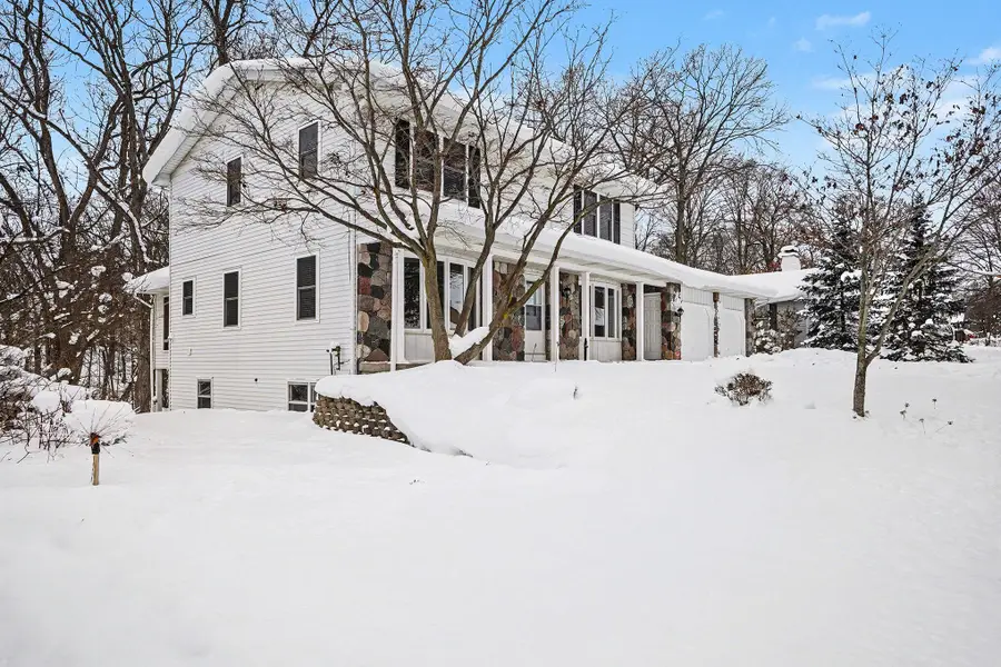 2530 Westbrook Drive Nw, Grand Rapids, MI 49504 - Image #3