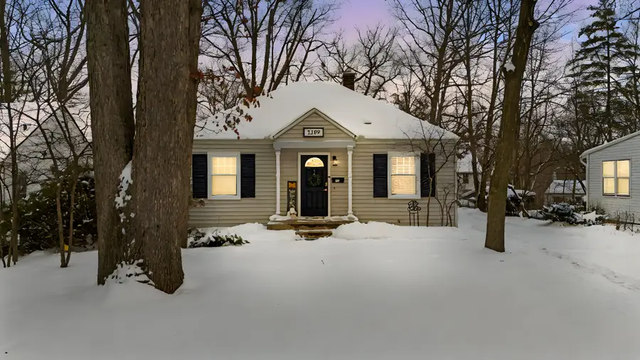 1209 Birk Avenue, Ann Arbor, MI 48103 - Image #2