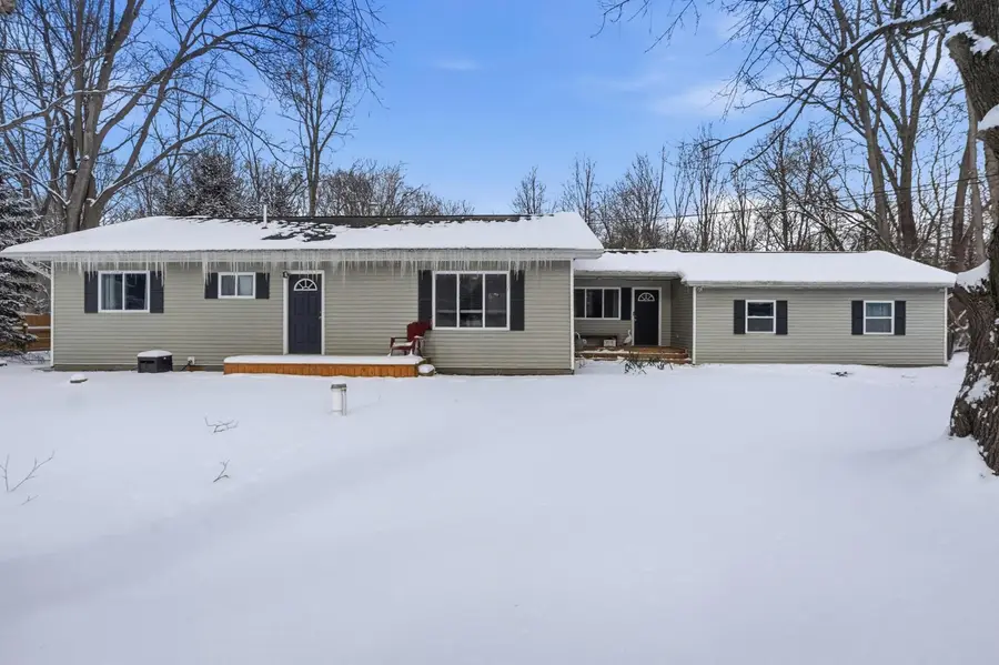 9465 Hubbard Road, Davison, MI 48423 - #2