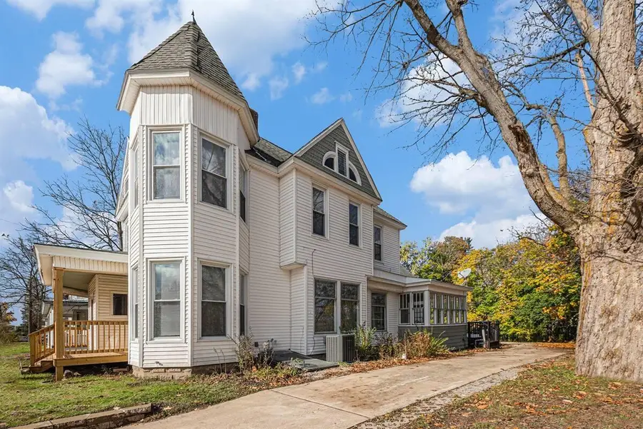 417 Maple Street, Big Rapids, MI 49307 - #2