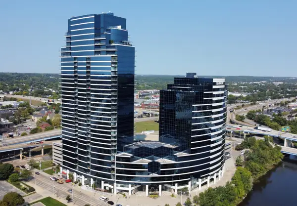 335 Bridge Street Nw #1005, Grand Rapids, MI 49504