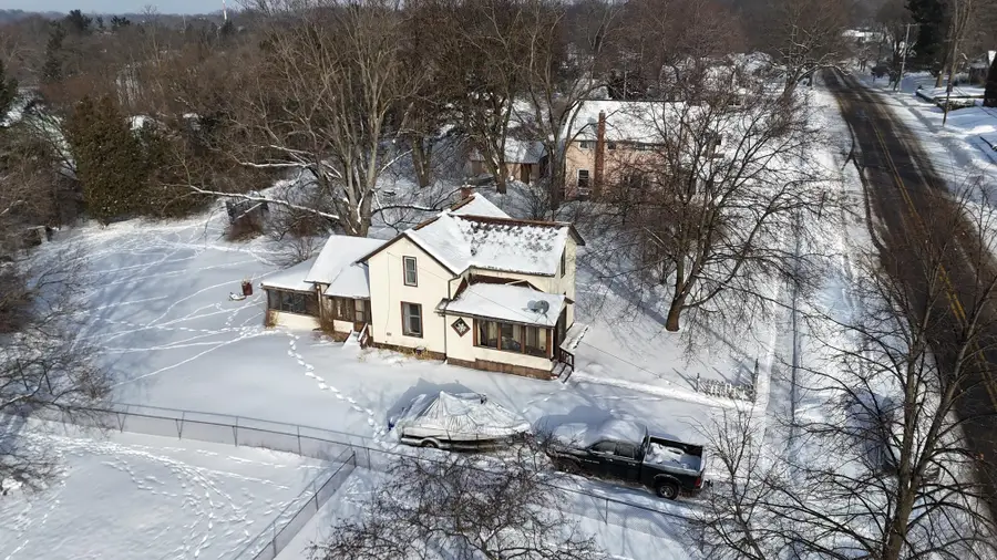 1300 N Waterloo Avenue, Jackson, MI 49202 - Image #2