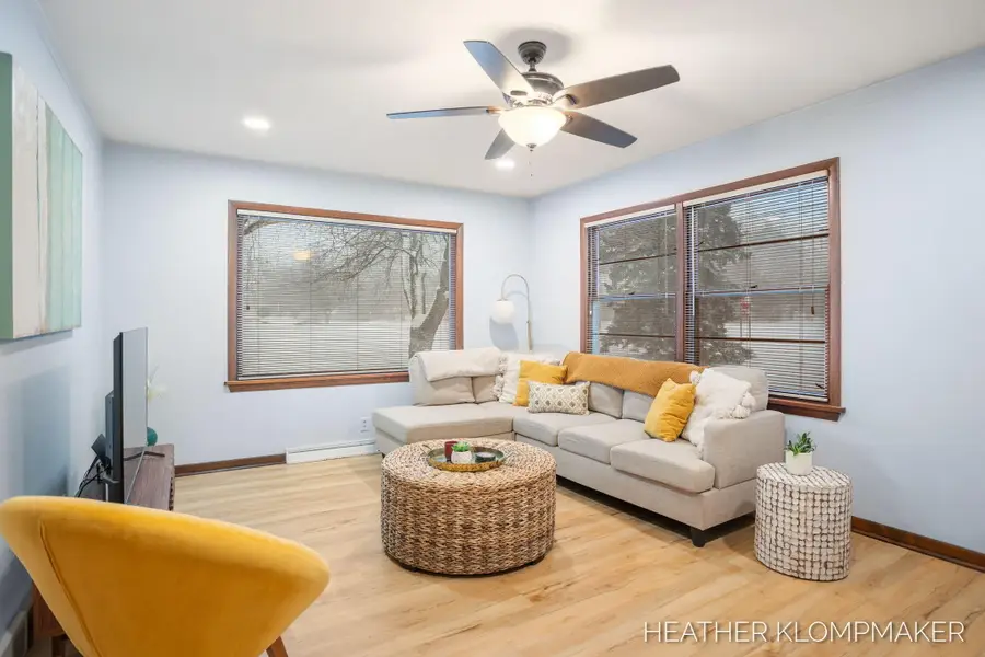 1647 W Lakewood Boulevard, Holland, MI 49424 - Image #3