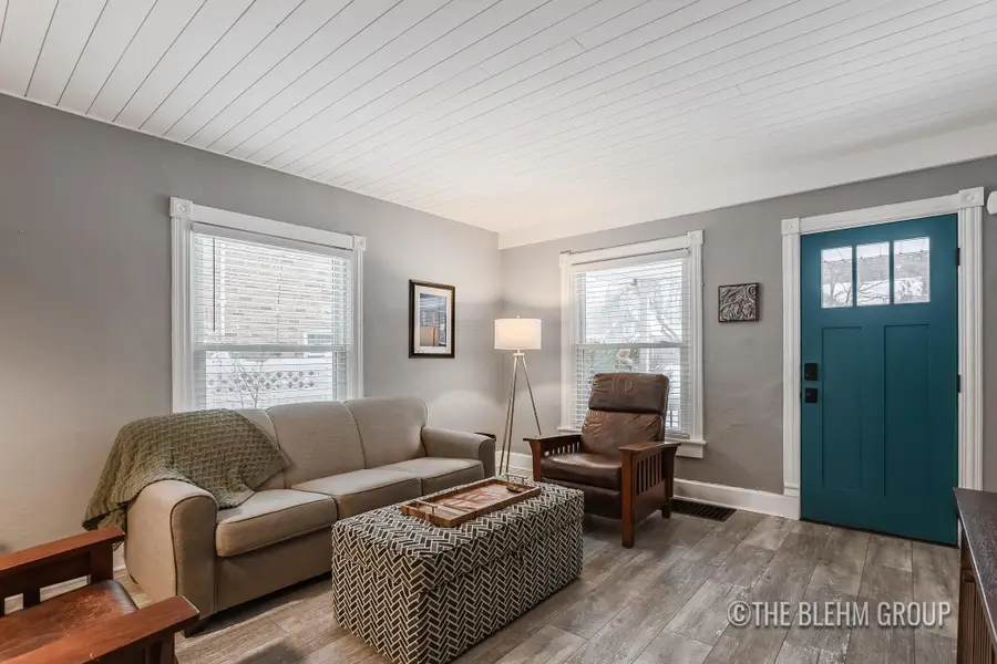 908 Superior Street, South Haven, MI 49090 - Image #3