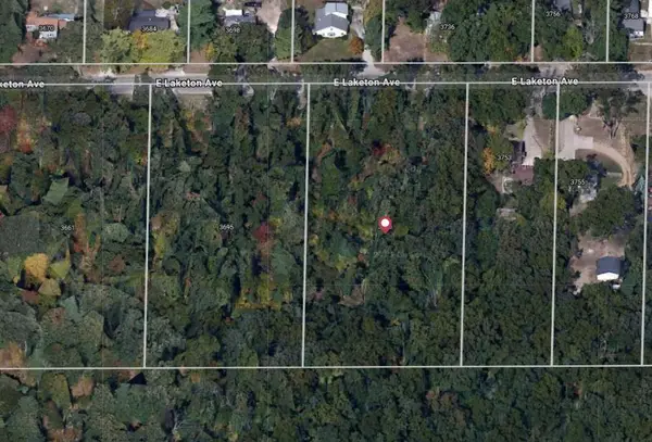 3715 E Laketon Avenue, Muskegon, MI 49442