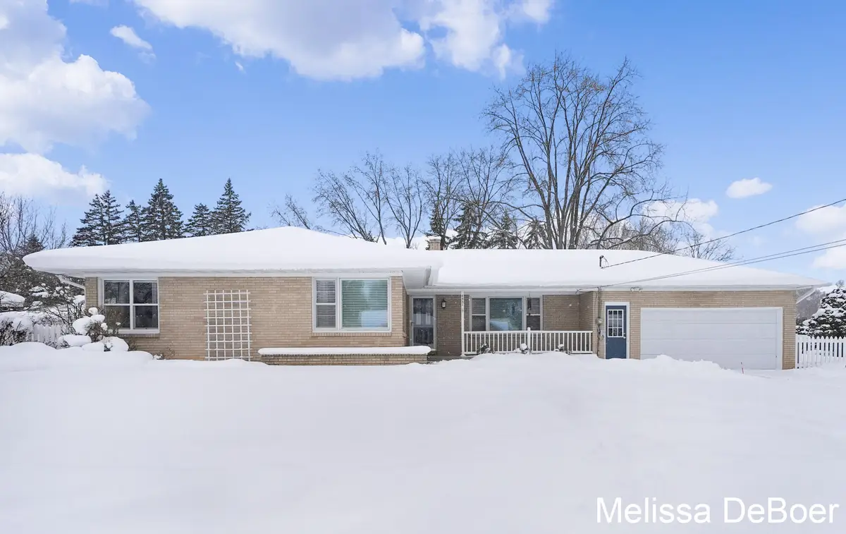6857 Linden Avenue Se, Grand Rapids, MI 49548 - Image #1