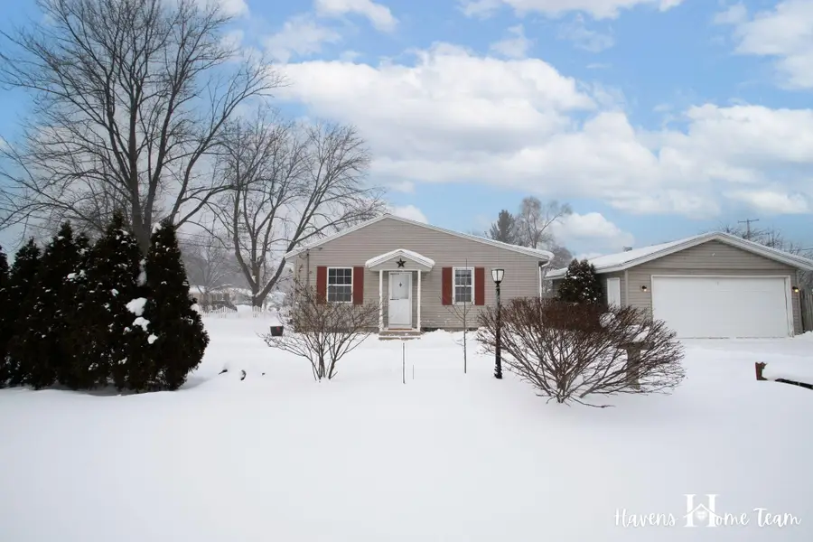 5186 Mildred Avenue Se, Kentwood, MI 49508 - #2