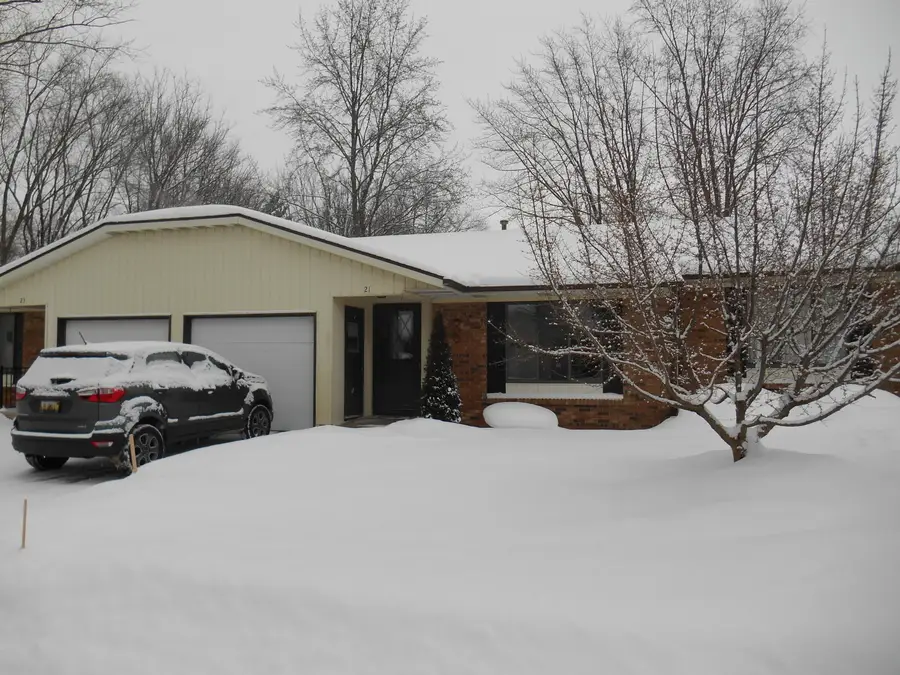75 Old Mill Drive #21, Holland, MI 49423 - Image #2
