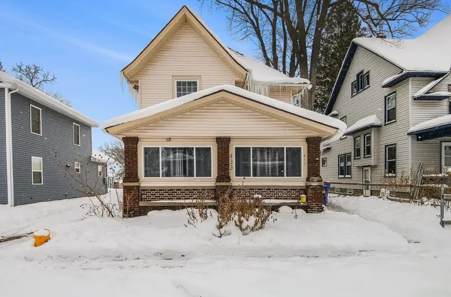 433 Adams Street Se, Grand Rapids, MI 49507 - Image #2