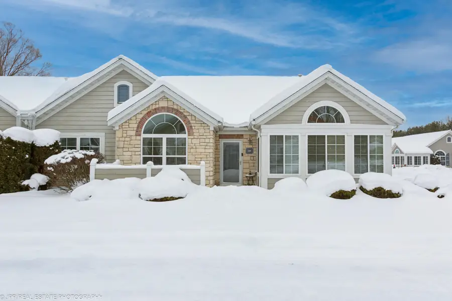 2811 Villa Lane, Benton Harbor, MI 49022 - Image #2