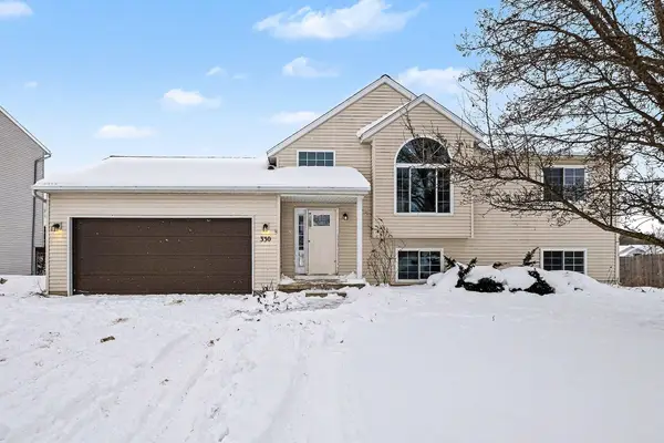 330 Pioneer Trail Ne, Cedar Springs, MI 49319