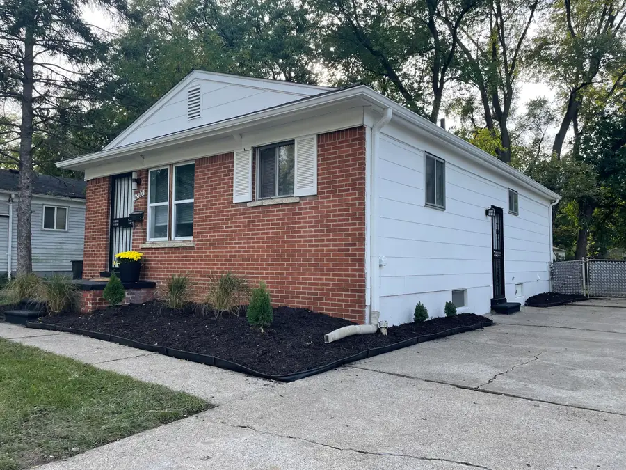 16599 Lenore Avenue, Detroit, MI 48219 - Image #3