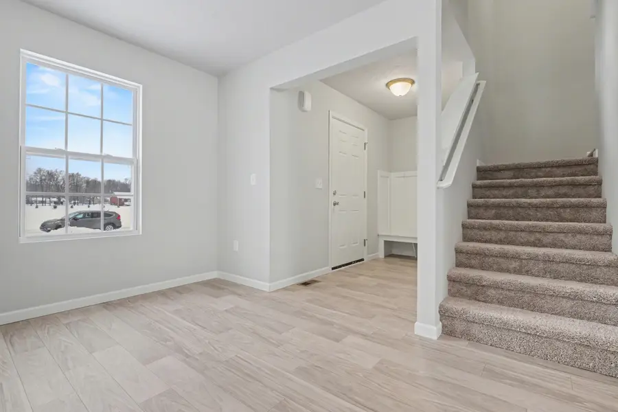 48405 Silver Oaks W, Mattawan, MI 49071 - Image #2