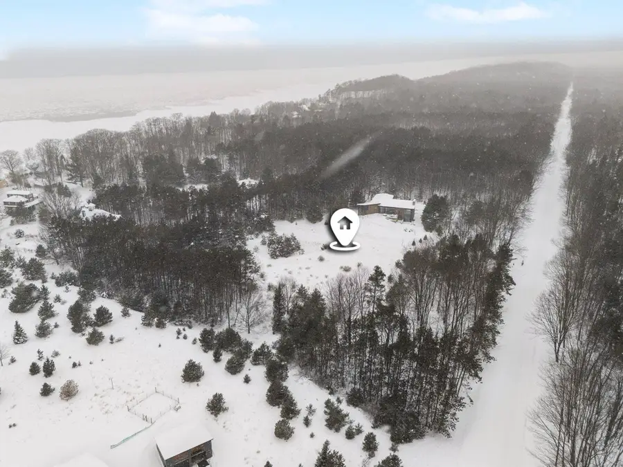 17210 Beachview Drive, West Olive, MI 49460 - #2