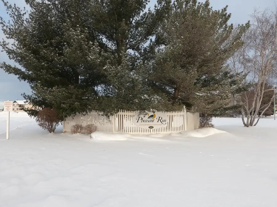 5869 Crosswinds Drive #11, Norton Shores, MI 49444 - Image #3