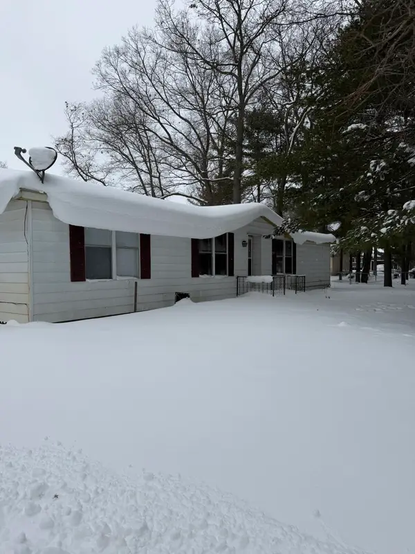 609 Carr Road, Muskegon, MI 49442