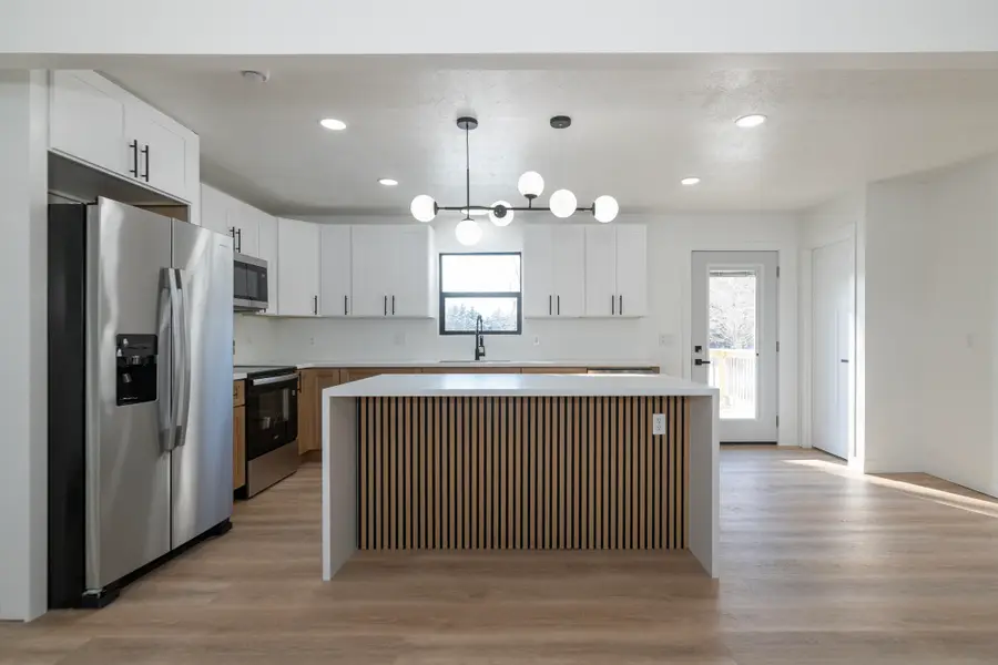 70908 Elkhart Road, Edwardsburg, MI 49112 - #2