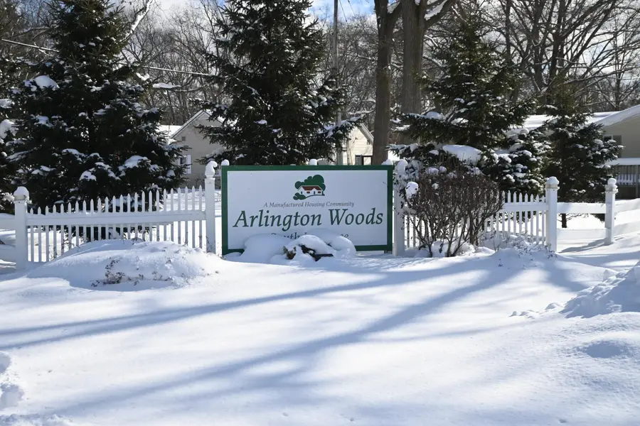 3820 Victorian Lane, Muskegon, MI 49442 - Image #2